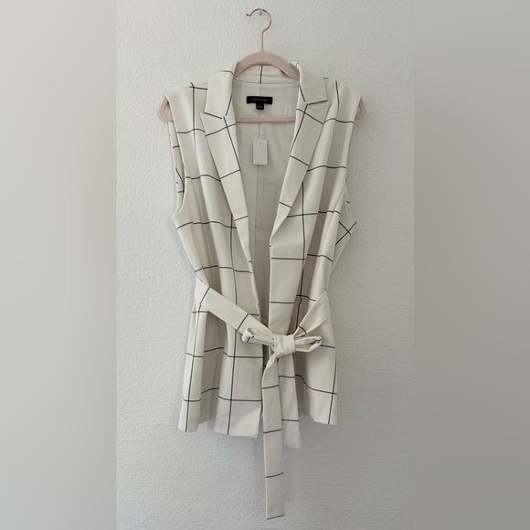 Ann Taylor White Pantsuit Elegant and Versatile - Picture 7 of 11